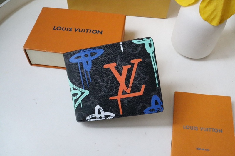 LV Wallets 54